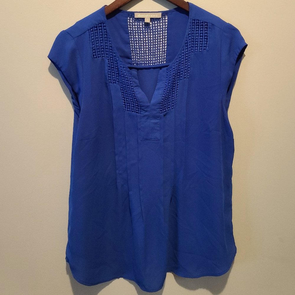 Estefany Lace Detail Split Neck Blouse